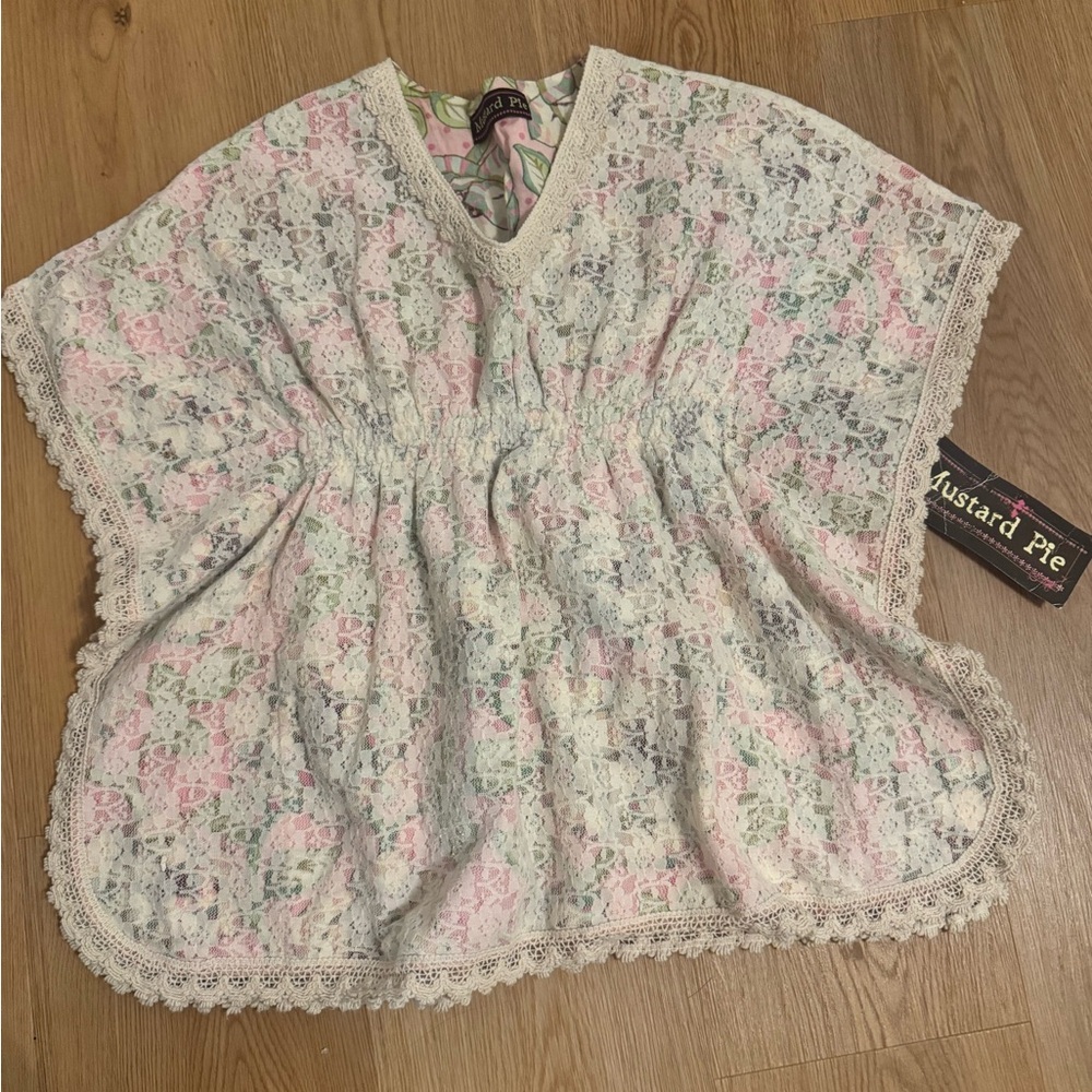 NWT Mustard Pie Floral Lace Poncho in Pink and Cream